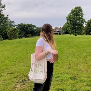 Meet your Posher, Gia